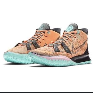 Kyrie 7 “Play for the Future” size 8 in mens
